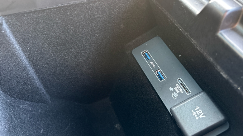 Land Rover Range Rover Evoque 2.0 D180 R-Dynamic HSE 5dr Auto Diesel Hatchback